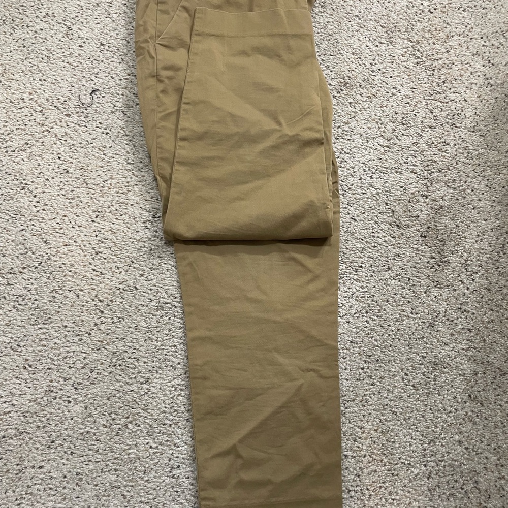 Women’s Slim Straight Khaki Pants